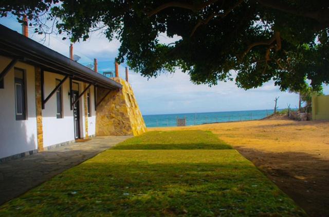 Thaulle Ayurveda Resort - Yala Tissamaharama Luaran gambar